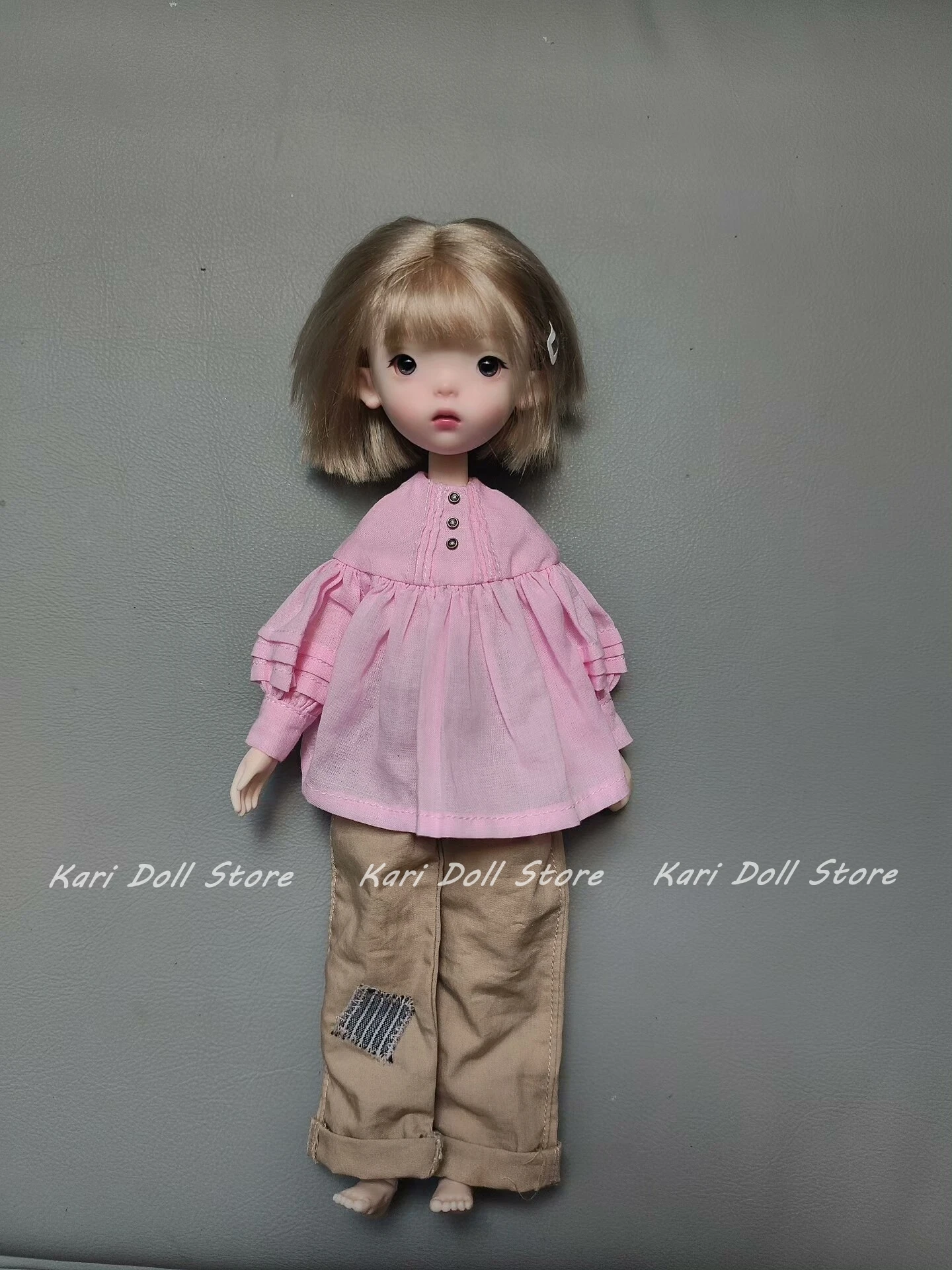 

Kari Doll Одежда и юбки Розовые топы Комплект брюк цвета хаки для куклы Landazz Landoudou