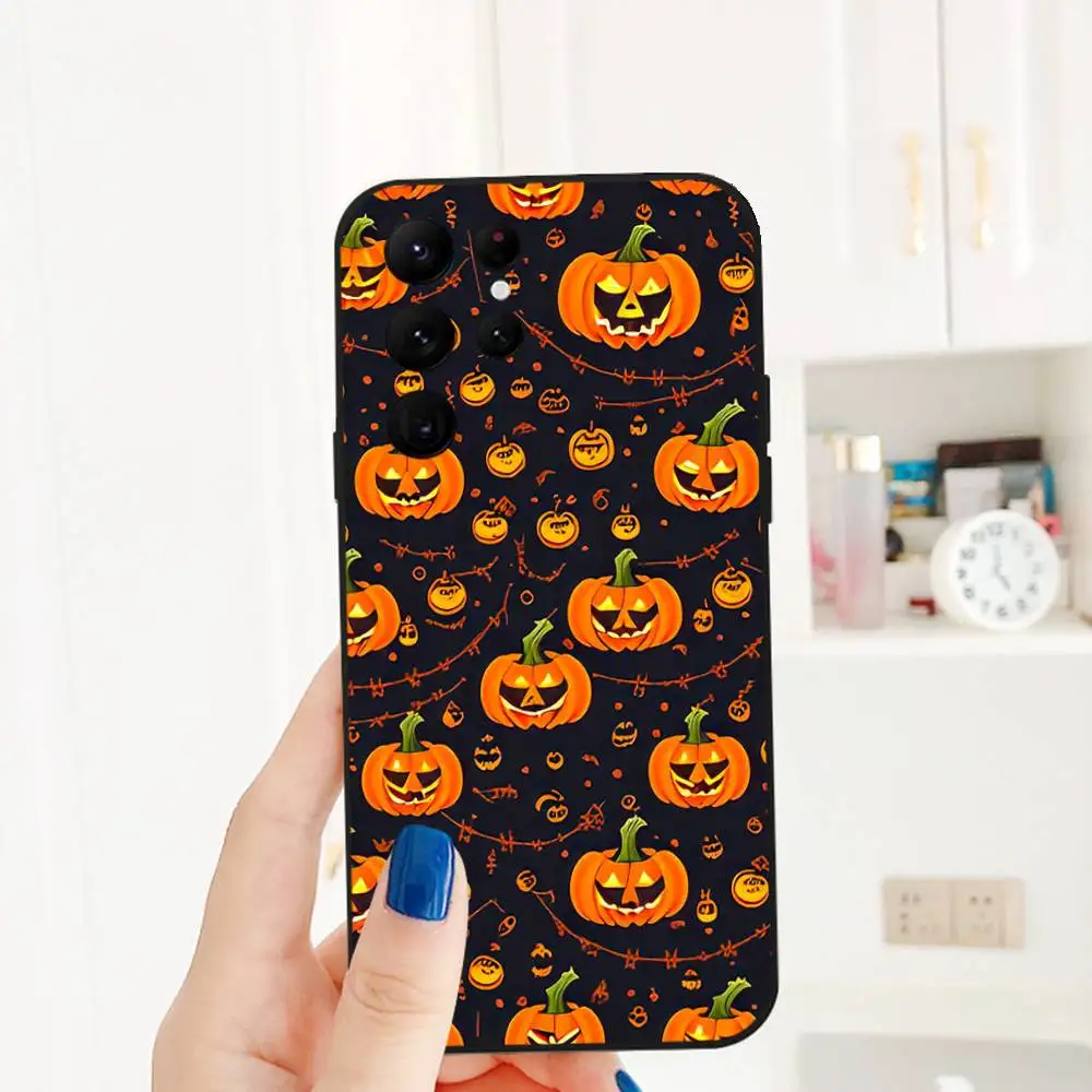 حافظة هاتف على شكل يقطين للهالوين لهاتف S Series S20 S21 S22 S23 S24 FE Plus غطاء فائق من مادة البولي يوريثان الناعمة والصديقة للبشرة #3