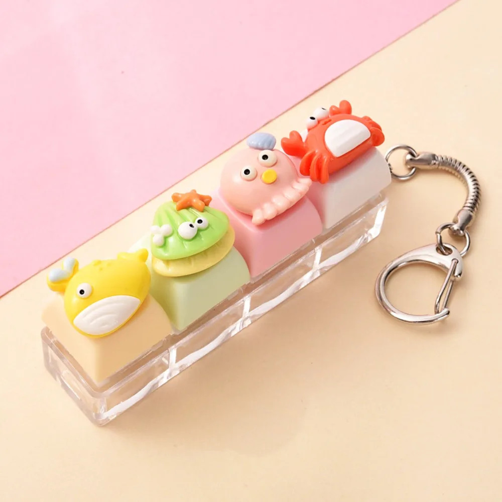 Cartoon 4-Key Marine Animals Keychain Ocean-themed Squeezable Ocean Miniature Fidget Keycap Funny Finger Button Fidget Keychain