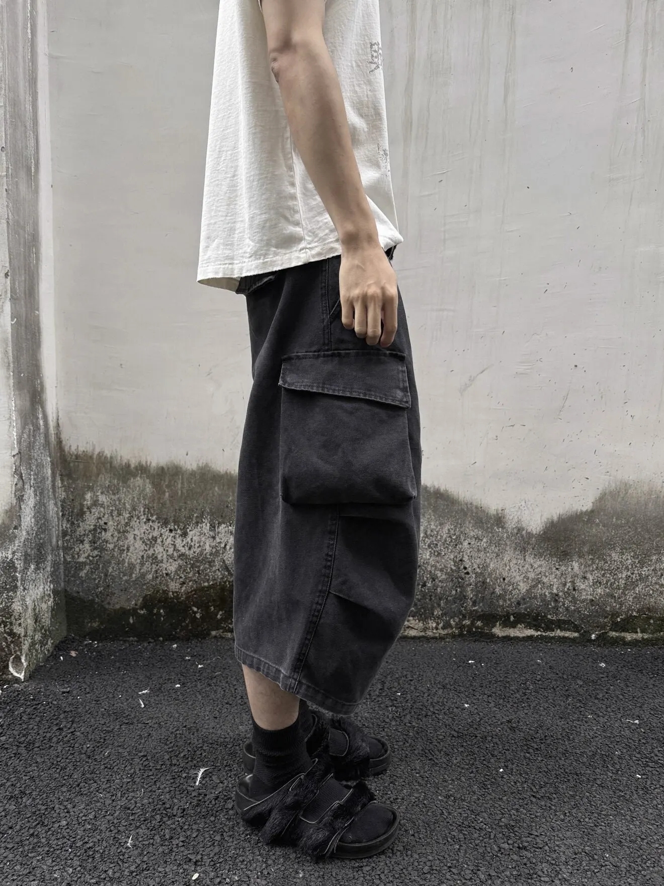 Retro American Style Men's Jeans Knee-Length Seven-Foot Cotton Overalls with Multiple Buttons Washed out Denim mid Waist