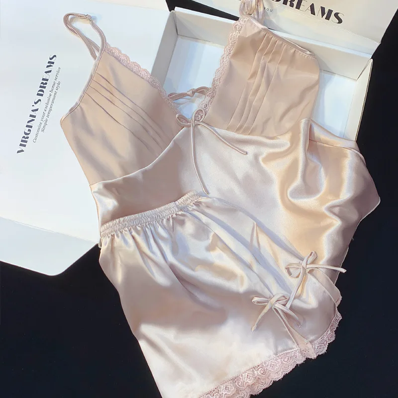Women's Summer Cat Kite Silk Pajamas Set, Mulberry Silk Nightgown with Chest Pads and Sexy Suspenders