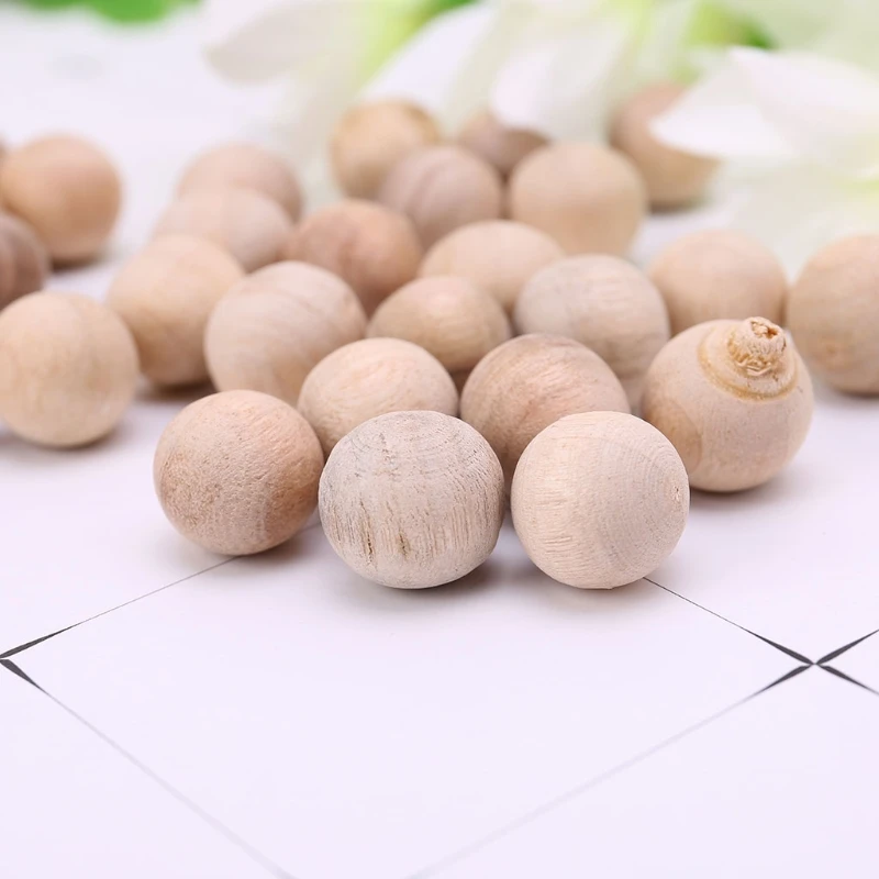 E56C 100Pcs Natural Cedar Moth Balls Camphor Wardrobe Clothes Drawer