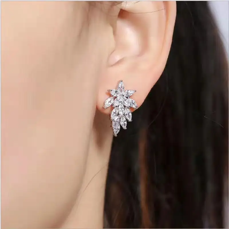 Shiny Marquise Leaf Cubic Zirconia CZ Crystal Stud Earrings for Women or Wedding Bride Party Wearing