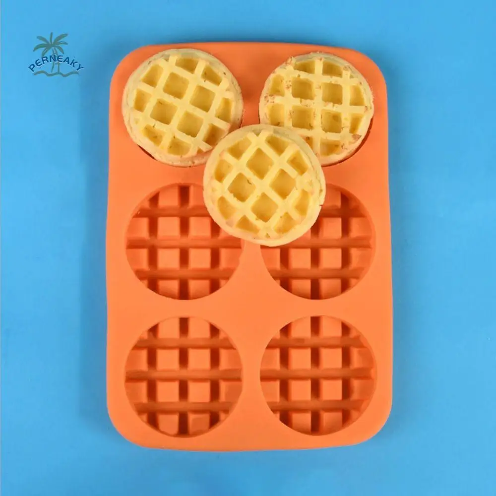 

Round Shape Silicone Waffle Mold Non-Stick Food Grade Soap Candle Decor Mould 6 Cavity Heat Resistant Muffin Cake Molds
