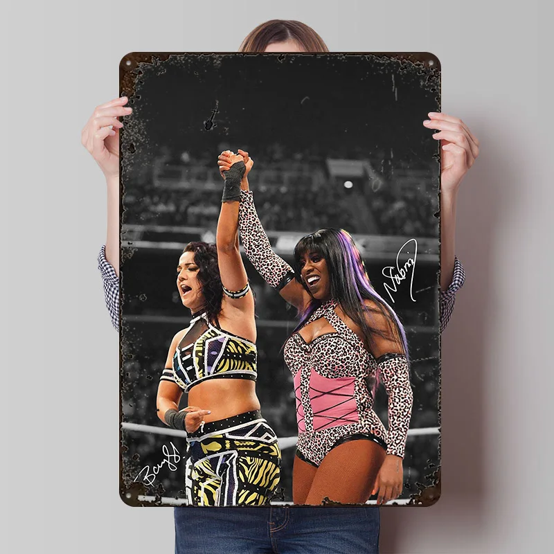 Póster de hojalata de Bayley y Naomi, arte de pared personalizado, carteles de Metal Vintage, placa de hojalata Retro para decoración del hogar