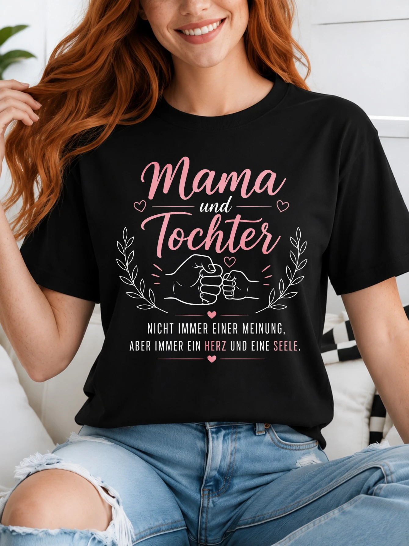 Mama Und Tochter retro fist bump with warm rainbow waves flower icons hearts and bold German  Unisex All T-Shirt