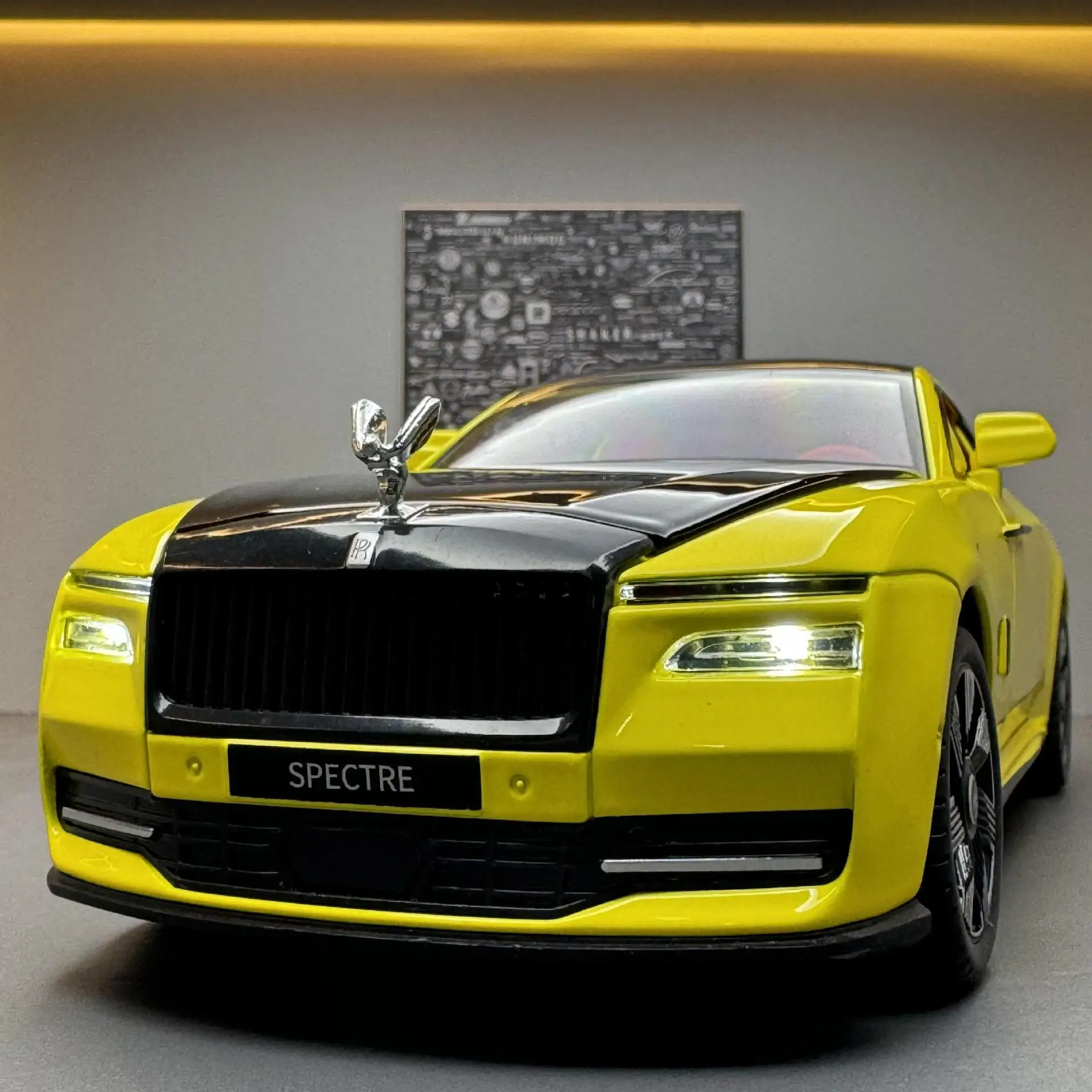 

1:24 рулонный сплав, литая под давлением модель автомобиля, игрушка, звук, свет, откат, детская игрушка, коллекционные предметы, подарок на день рождения