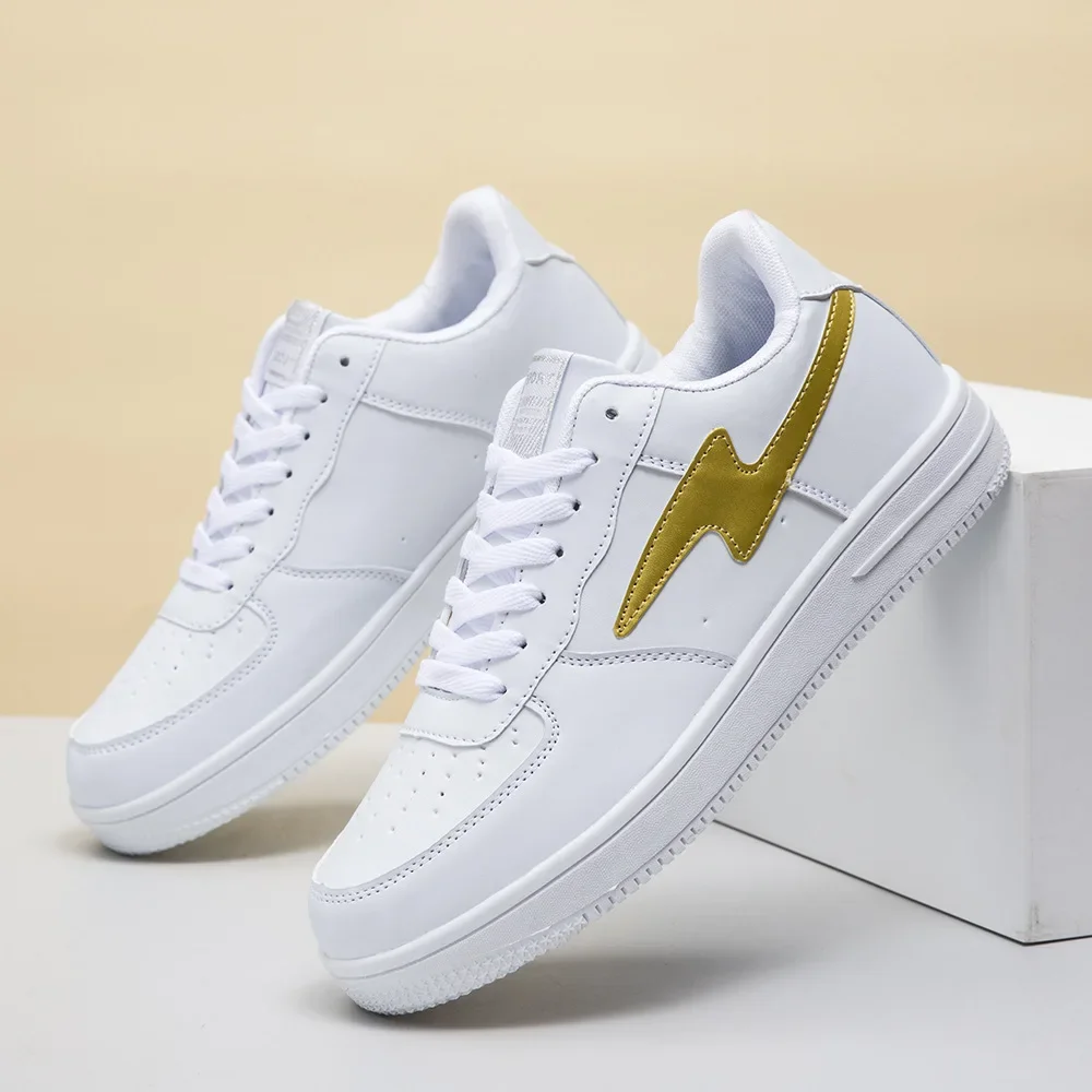 

2026 New Men Skateboarding Shoes Flats Sneakers White Shoes For Men Women Casual Sports Wear-resistant Breathable Trendy Men's S