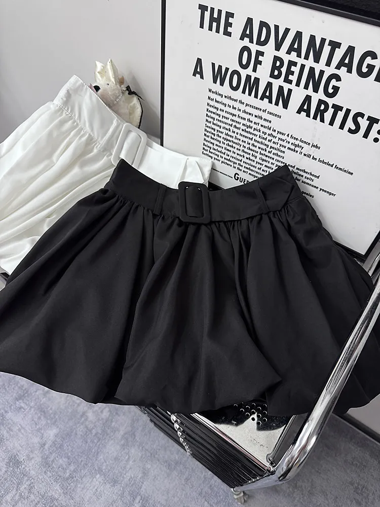 Women's White Mini Bubble Skirt Vintage 2000s Shorts Puffball Skirt Harajuku Korean Style Y2k Gyaru Micro Balloon Skirts Summer