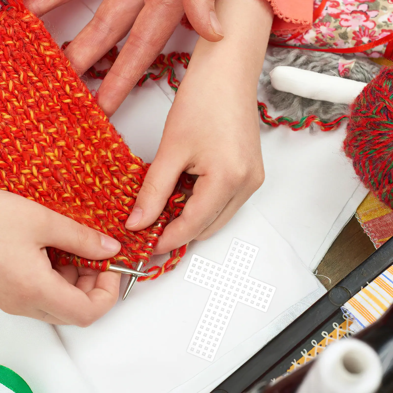 30Pcs Plastic Mesh Canvas Shee - огляд і ціна Embroidery Sheet