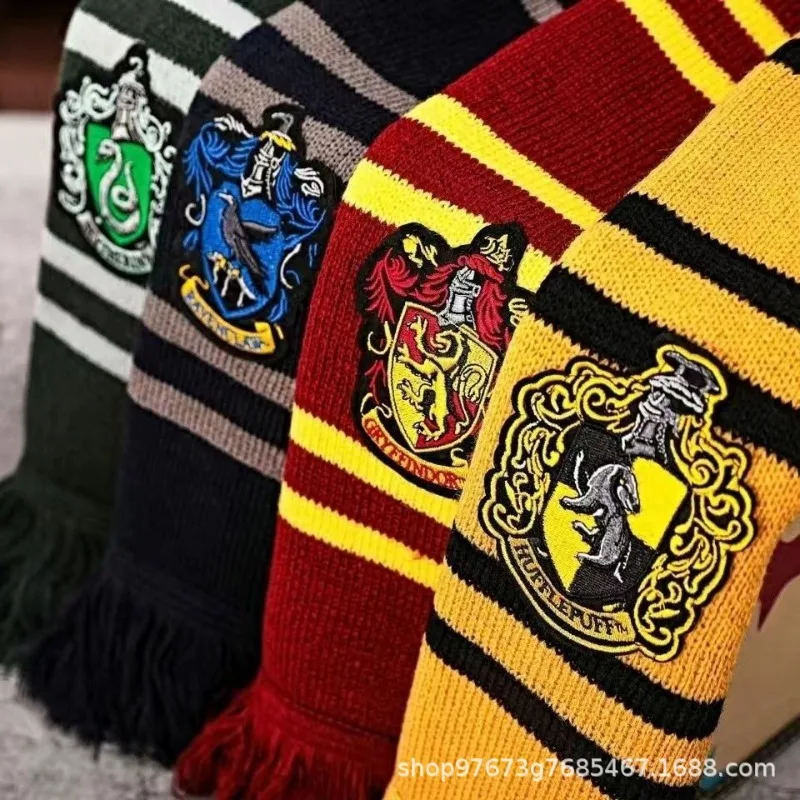 

New Harries and Potters Series Knitted Scarf Cartoon Exquisite Creativity Big/Small Sign Fringed Scarf Cosplay Supplies