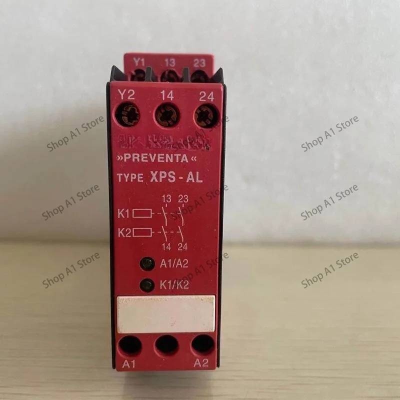 DisassemblySafety Relay Module XPSAL5110, Emergency Stop Monitoring & Machine Guarding Used