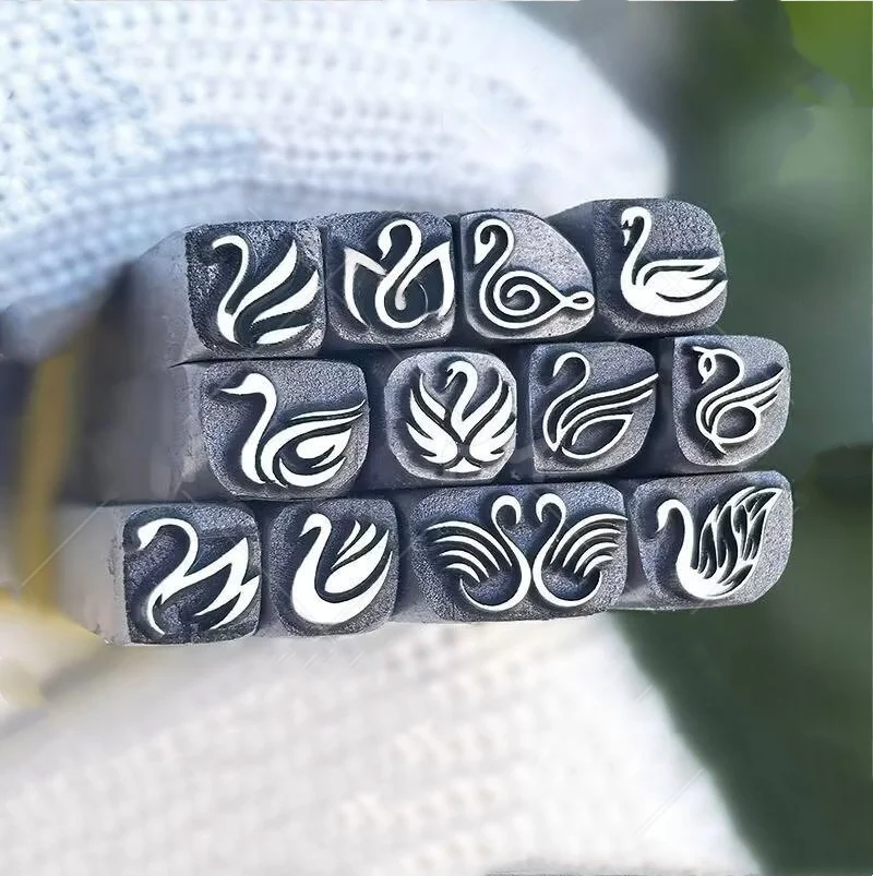 Jewelry Stamps, Swan-Pattern Steel Stamps, Gold and Silver Bracelet and Ring Chiseling Molds, Gold-Beating Tools