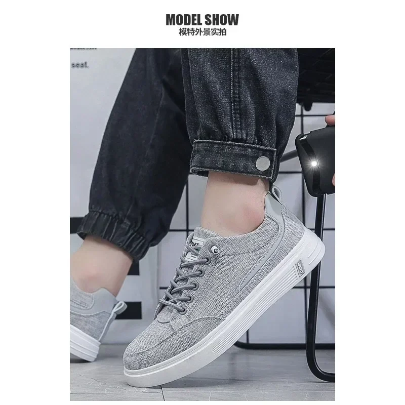 Men's White Casual Sneakers 2024 Autumn Vulcanized Shoes Boys Tenis Sport Shoes Male Sneakers Soft Sole Men Walking Shoe