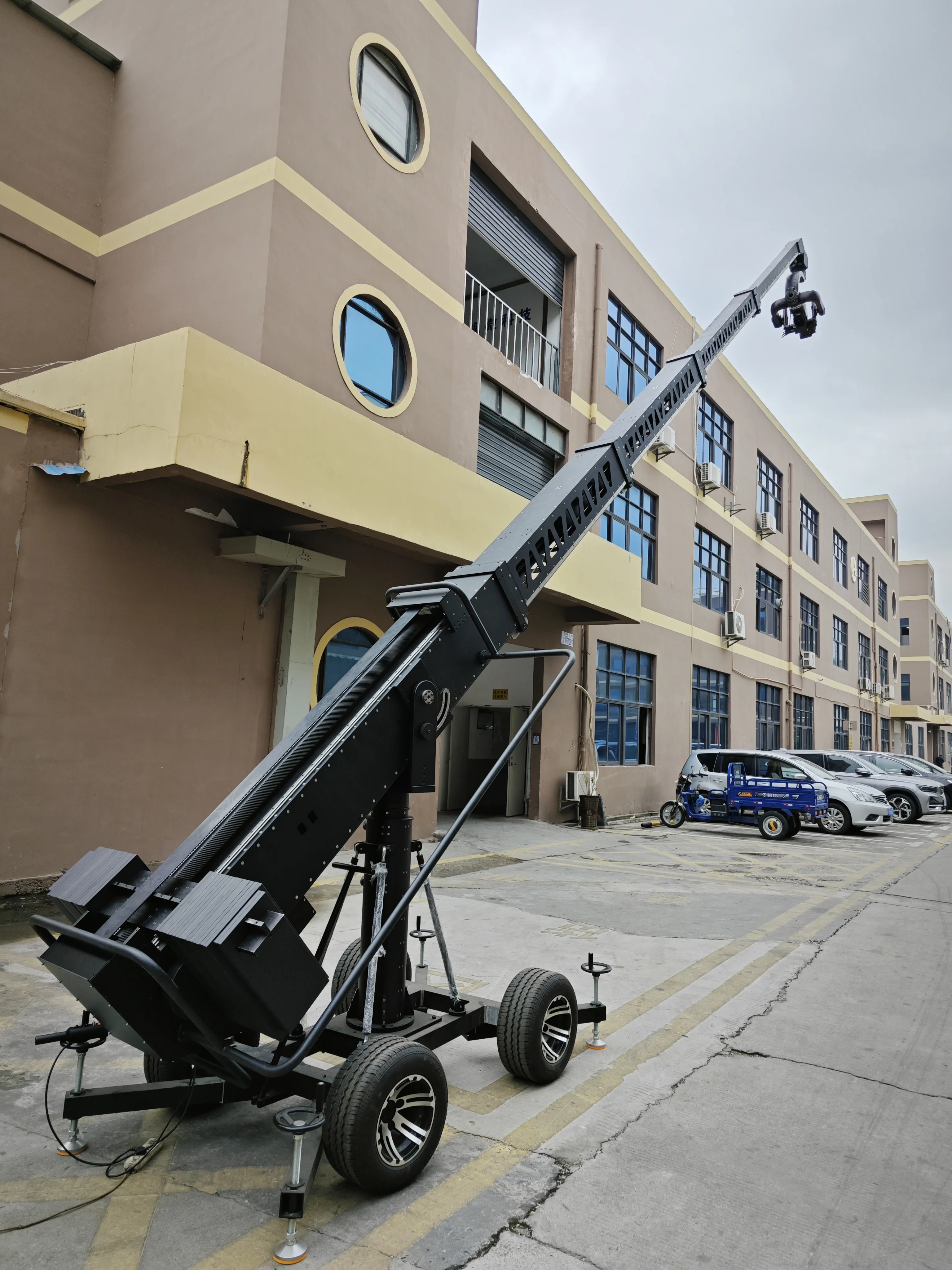 رافعة الكاميرا Andy Telescopic Crane Jib 9M مع منزل إنتاج الأفلام