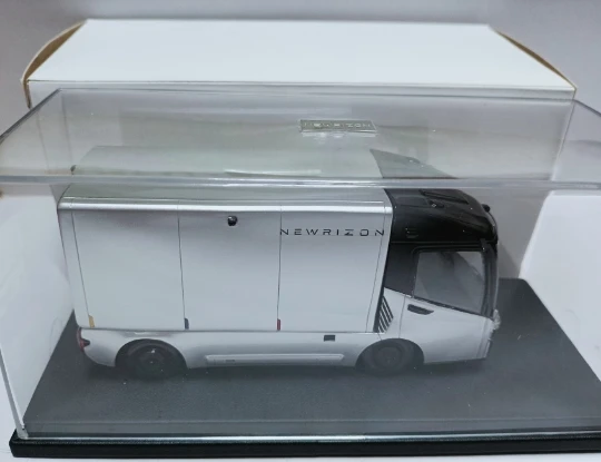 newrizon-1-43-shanghai-qianchen-ic1-pure-electric-intelligent-light-transportation-concept-truck-model