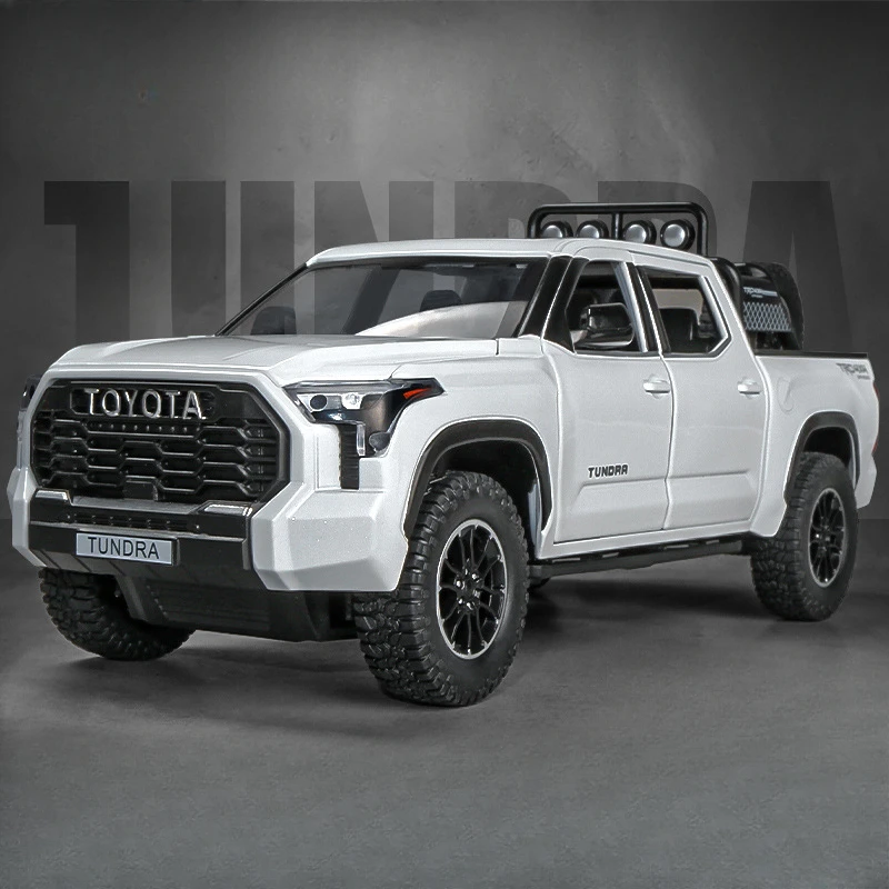 Collective Metal Vehicle Model 1:24 Toyota TUNDRA Pickup Car Model Diecat Car Toy Boy Birthday Gift Sound Light Home Decor