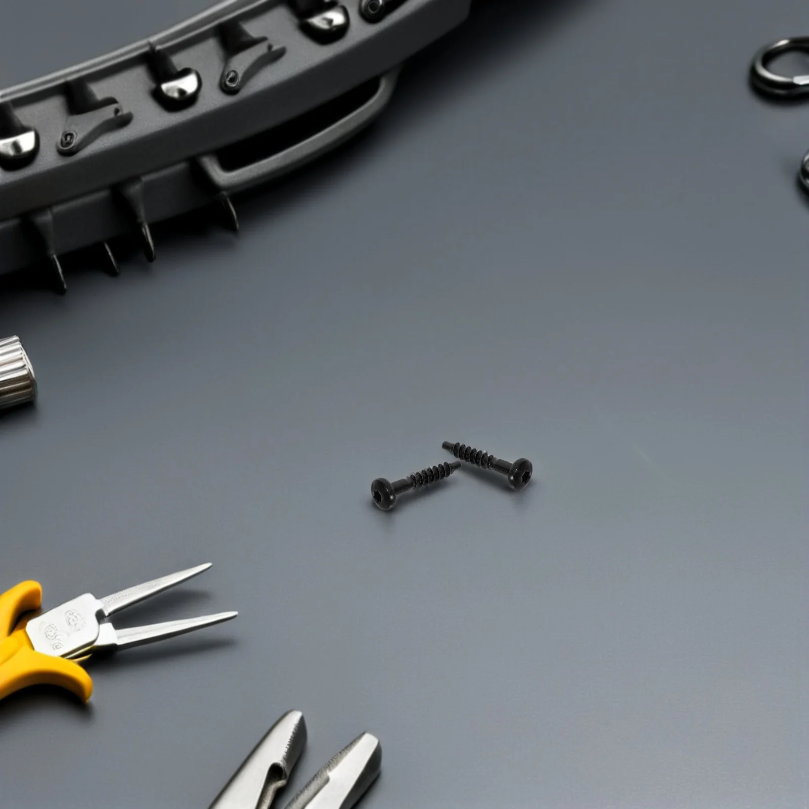 

5Pcs Air Intake Box Replacement Screws Secure Fit Sturdy Construction Fastener Bolts for Efficient Maintenance Compatible with