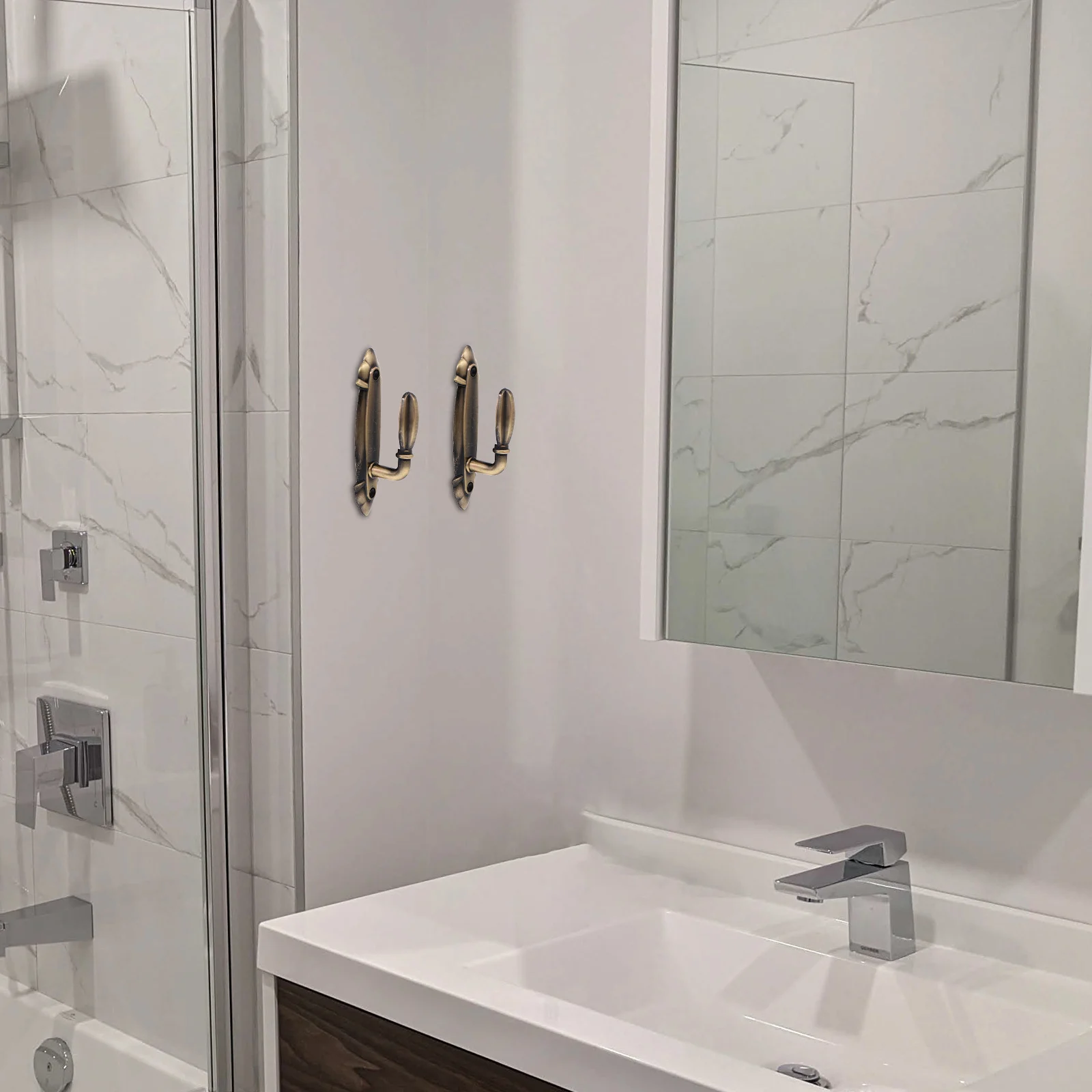 

2Pcs Exquisite Curtain Hooks Anti-Rust Metal Hooks Multifunctional for Home Hotel Store Long Service Life Curtain Storage Holder