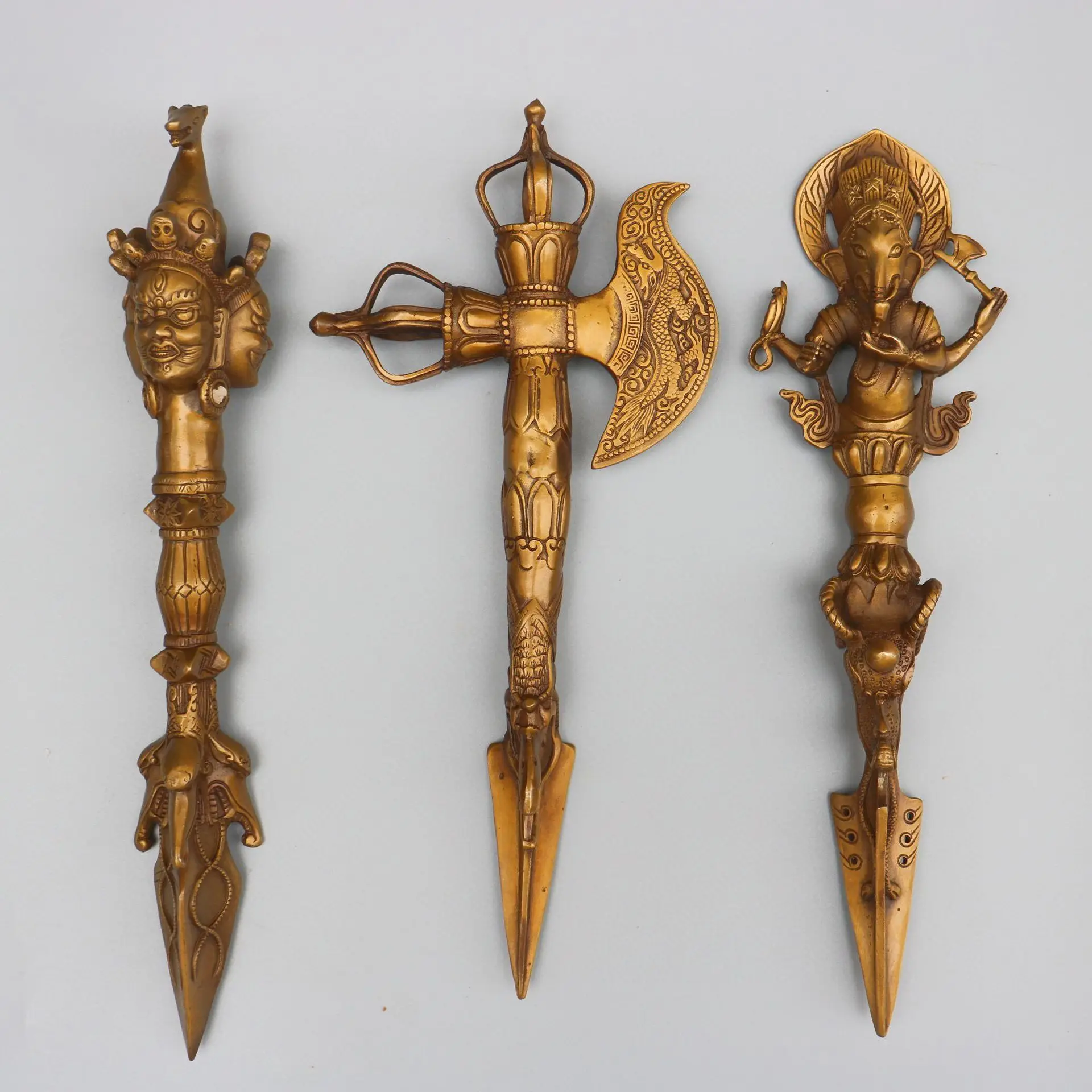 

Wholesale of pure copper magical tools, Ma Tou Ming Wang Puba Vajra pestle, large size demon slaying pestle, feng shui