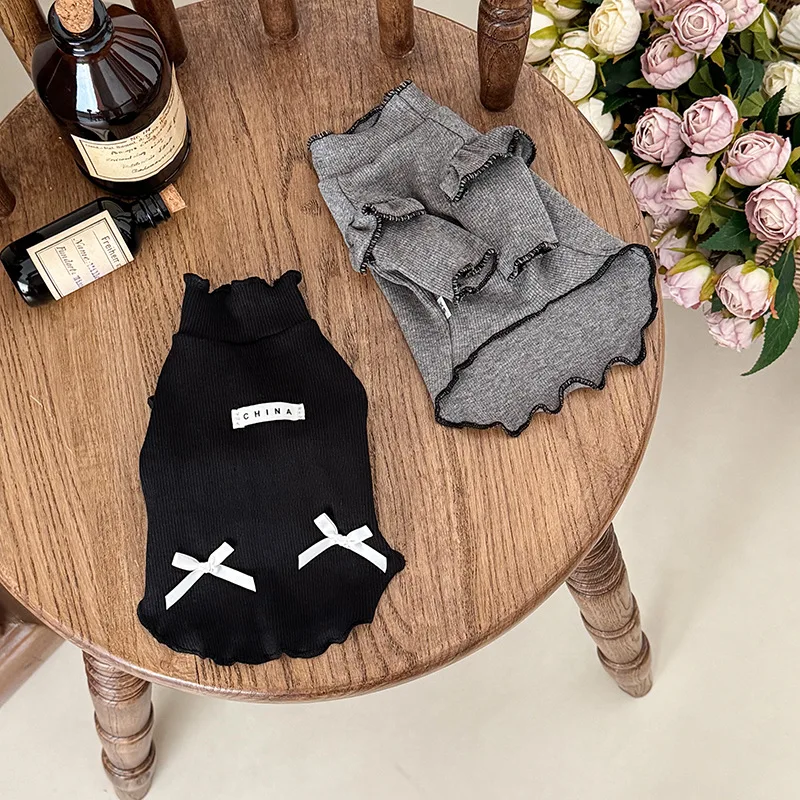

INS Pet Bow Letter Printing Simple T-shirt Pet Clothing Stretch Dog Soft Comfortable Clothes Bottoming Shirt Small Dog Clothes