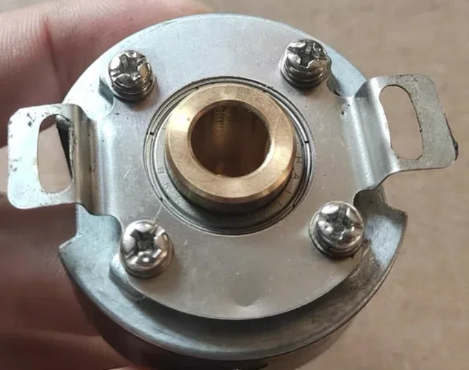 Used SL44T-5000-8S-S01 encoder test OK