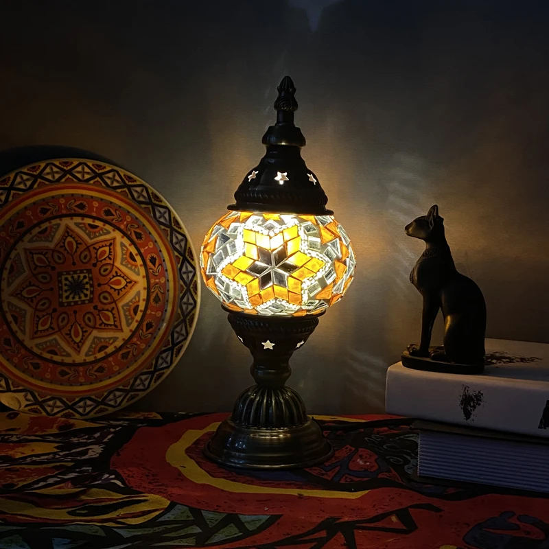 

material package workshop building warm-up field parent-child interaction couple lamp