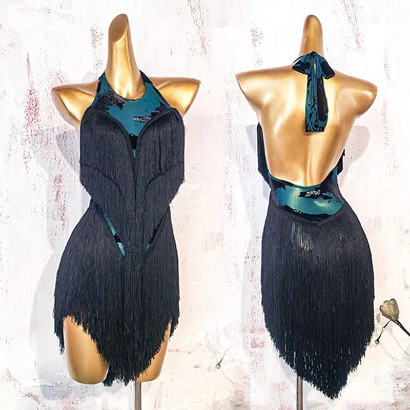 ชุดเดรสเต้นลาตินสีดำแบบเซ็กซี่ประดับพู่สำหรับผู้หญิง ชุดแสดงแบบผูกคอ ซัมบ้า ซัลซ่า ชะชะ ชุดเต้นรำลาติน VDL4780