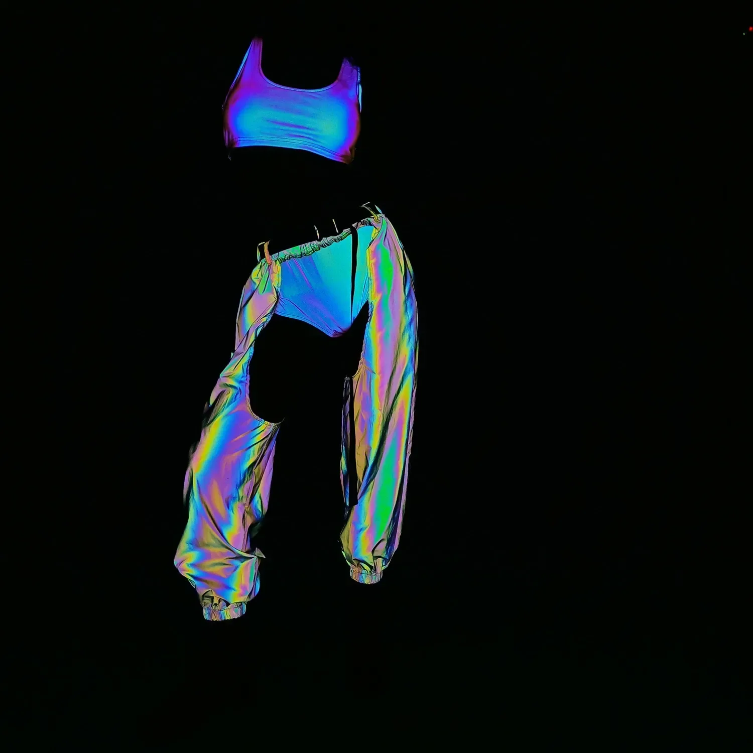 Pantalones reflectantes holográficos para mujer, pantalones cargo coloridos y brillantes, estilo hip hop, ropa urbana, corte holgado, pantalones rectos, atuendo para festivales y eventos.