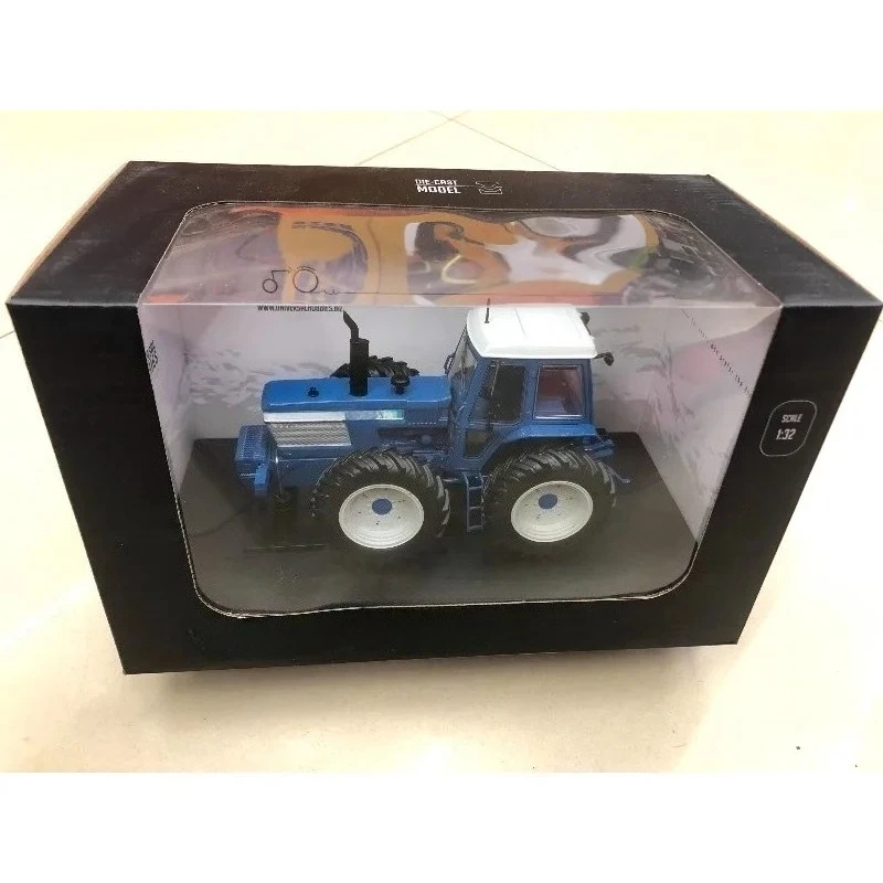 UH1:32 for Ford County 1474 Ford's New Tractor Alloy Agricultural Vehicle Simulation Model 4032