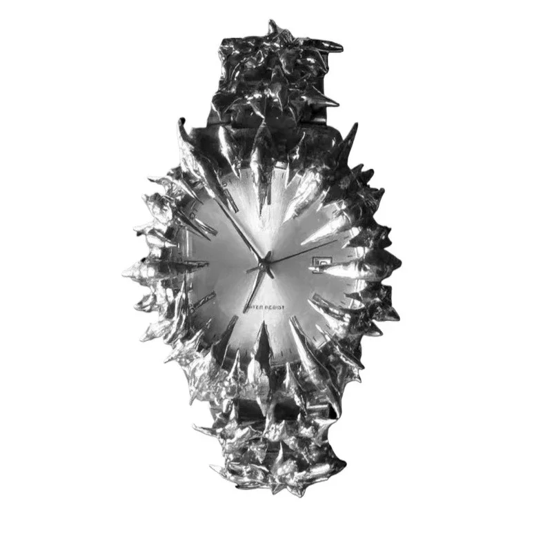 Dragon Scale Spiny precision solder watch with an unusual design for both men and women, custom-made on Instagram