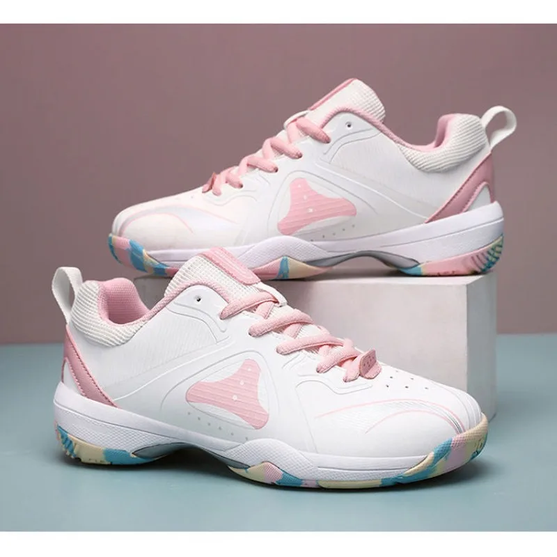 

Professional Non-slip Sneakers Lightweight Breathable Boxing Shoes Large Size Comfortable Wrestling Shoes for Men and Women