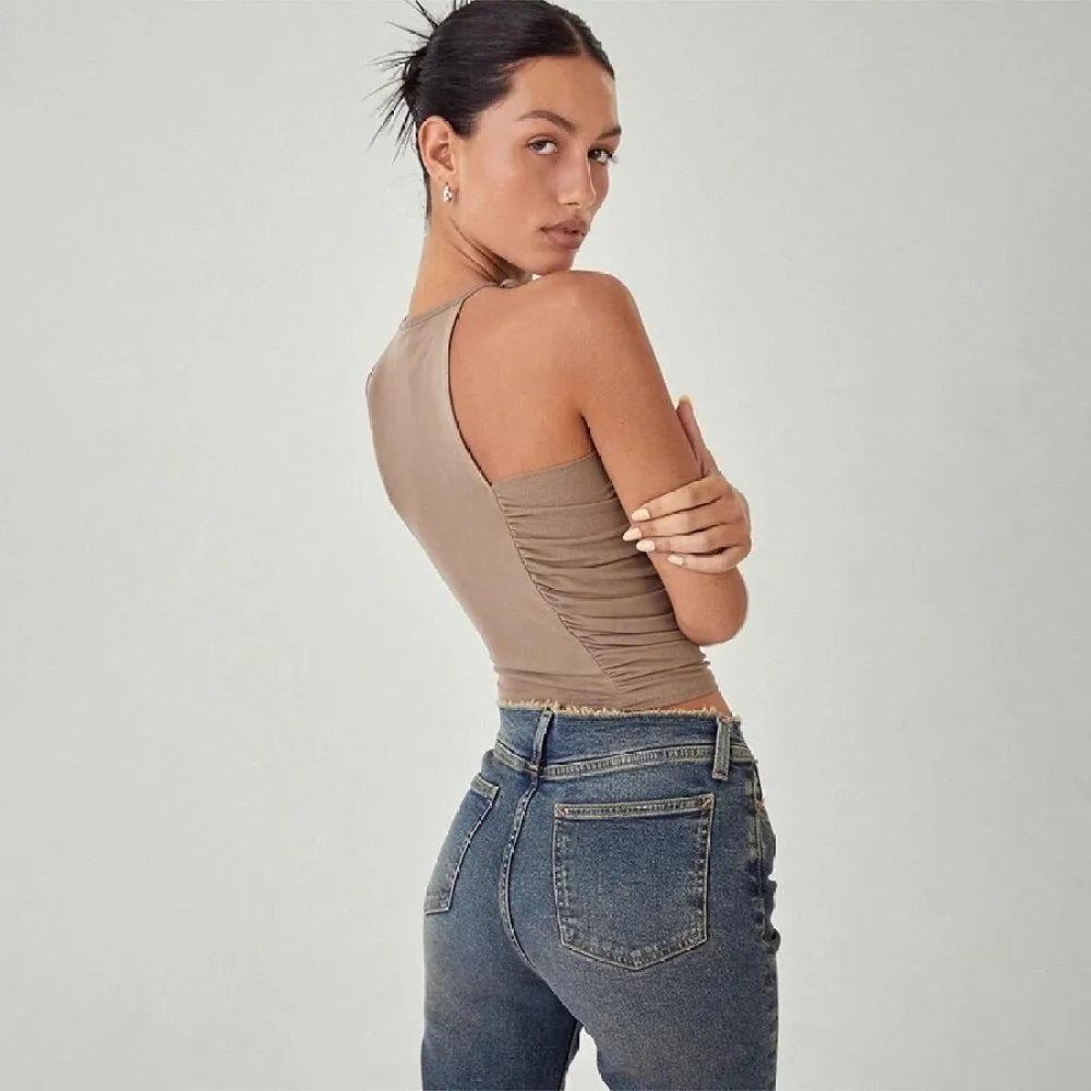 실큐 불규칙 디자인 탱크탑 여성용 라운드넥 레이스업 폴드 오프숄더 배꼽 노출 핫걸 하이스트리트 패션 스타일 조끼