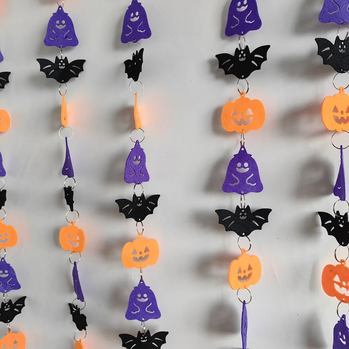 12 Pieces/Set Halloween Felt Ball Garlands Pumpkin Bat Ghost Garlands Wool Felt  Decorations  Felt Mobile Garlands Holiday Hangi