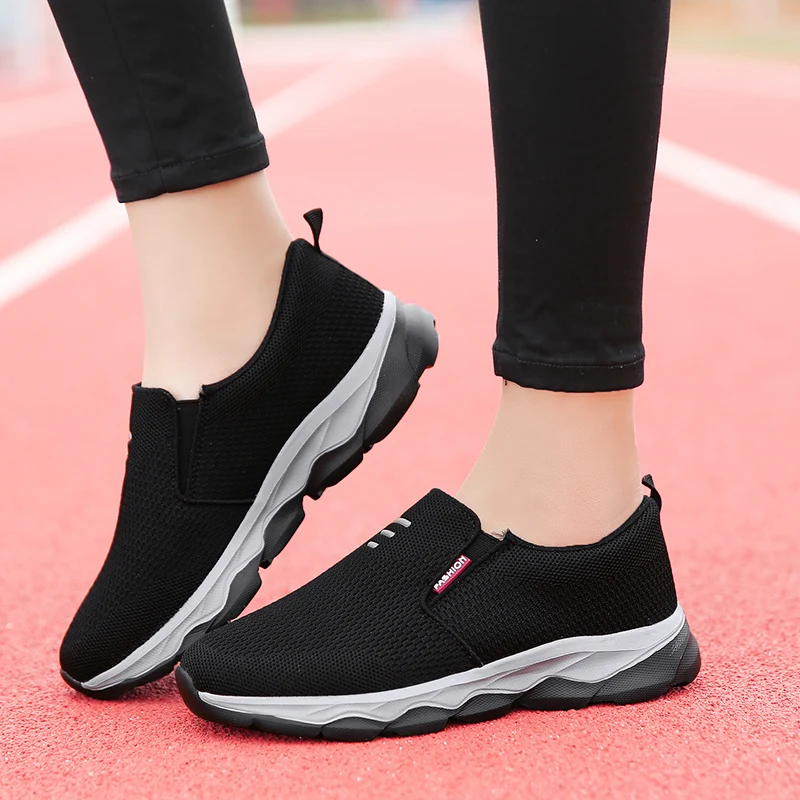 2024 Four Season thick fashion walking shoes women's ultra-lightweight women's shoes outdoor non-slip shoes for elderly mothers