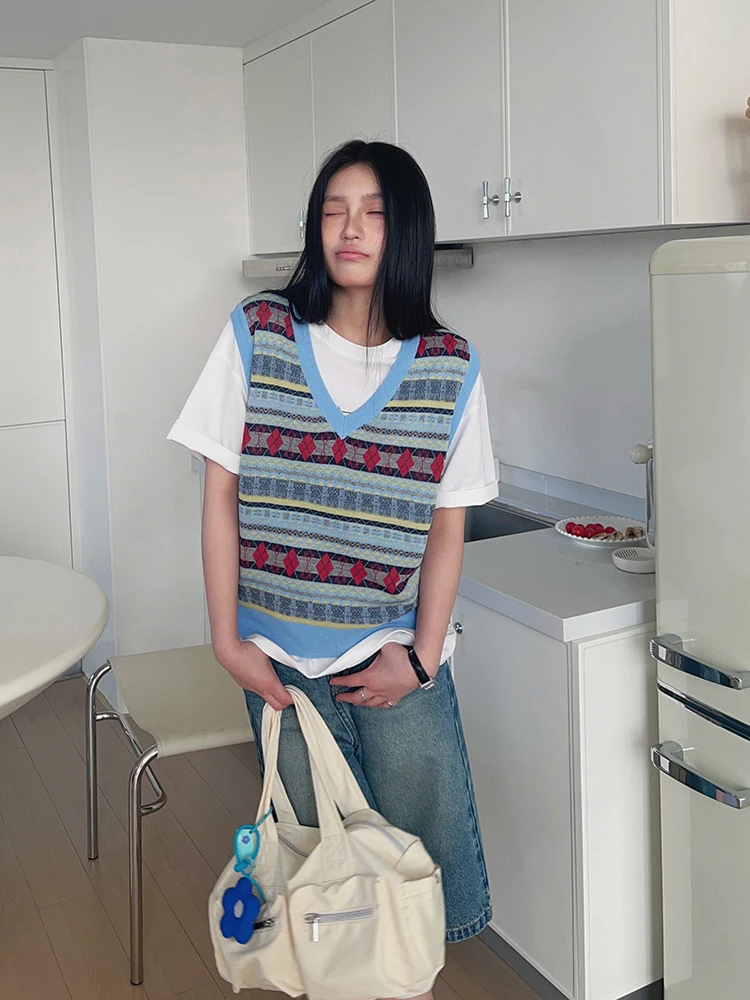 

Boran Color Block V-Neck Knitted Vest Women's Versatile Spring New Style Loose Fit Korean Style Commute Style Fleece Lined