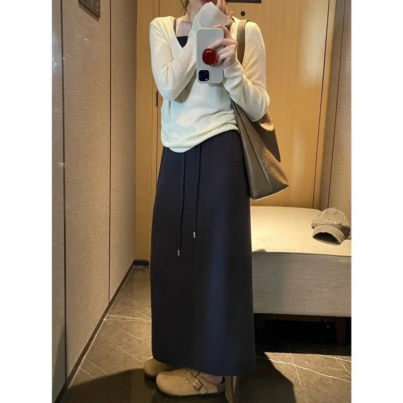 Jupe tricotée amincissante, Simple et polyvalente, taille élastique, cordon de serrage, Tube droit, fente, taille haute, automne et hiver 2025
