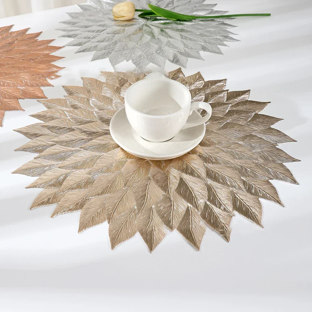 

Элегантный обеденный коврик Chiba Flower Mat Обеденный опыт Легко чистится Легкий роскошный эстетический универсальный декор для столовой