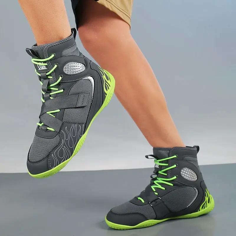 New Trend Breathable Wrestling Shoes Man Indoor Men Boxing Sneakers Lace Up Boxing Fighting Boots Non-Slip Boxing Shoes Man