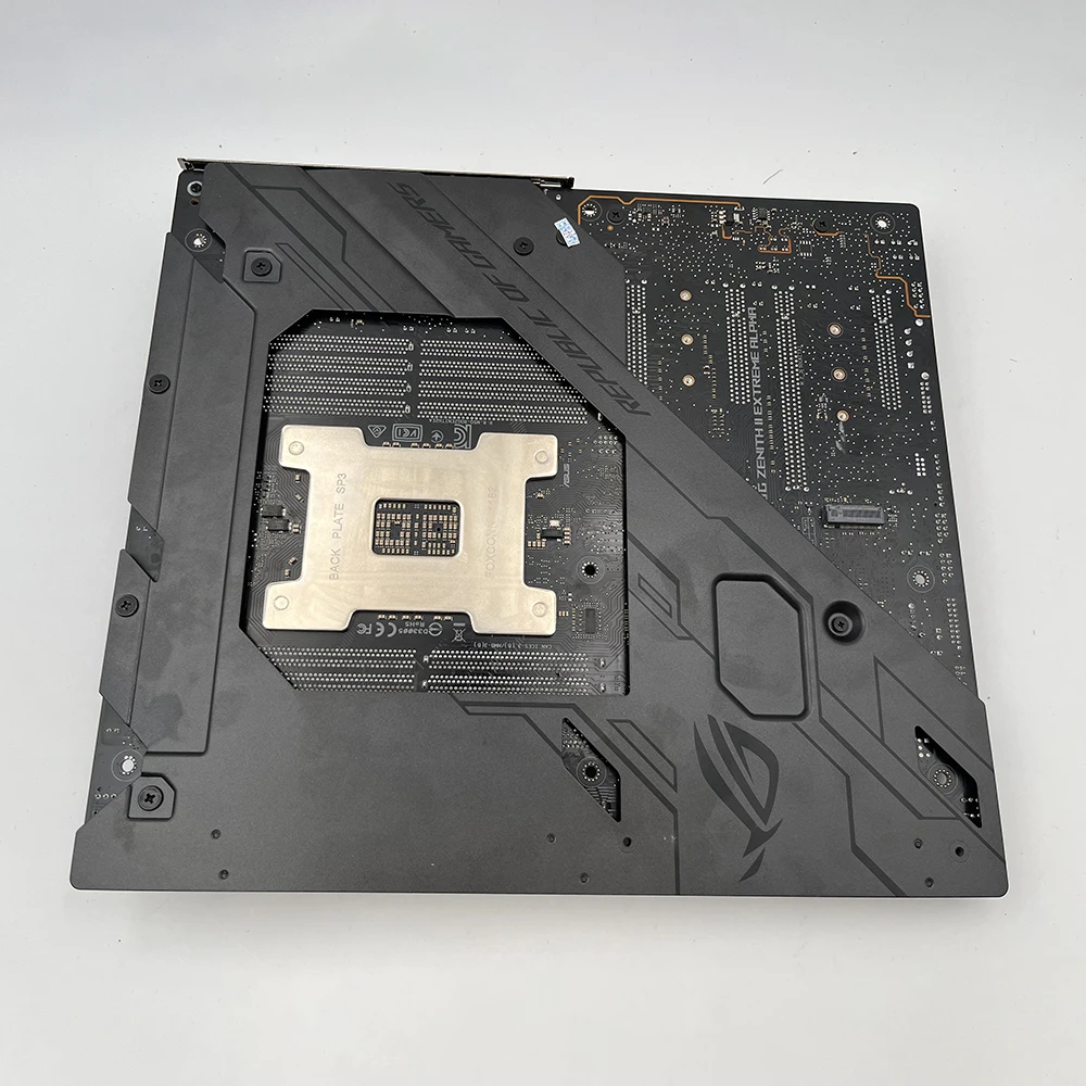 اللوحة الأم للألعاب ROG Zenith II Extreme Alpha TRX40 المقبس sTRX4 DDR4 M.2 USB3.2 E-ATX