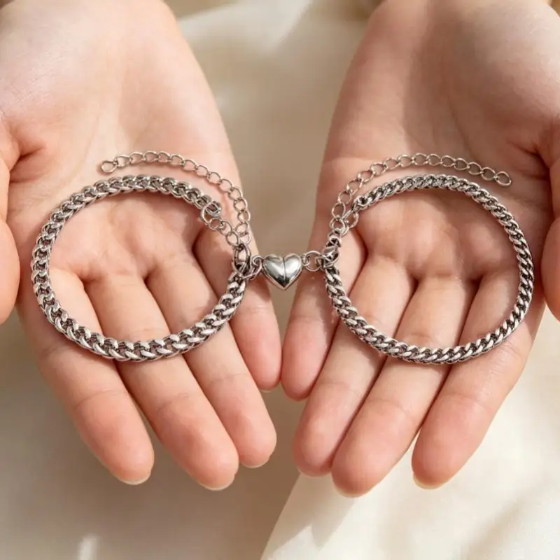 Magnetic Alloy Love Heart Bracelet 1 Pair Couple Minimalist Adjustable Jewelry for Valentine's Day Wedding Gift for Partners