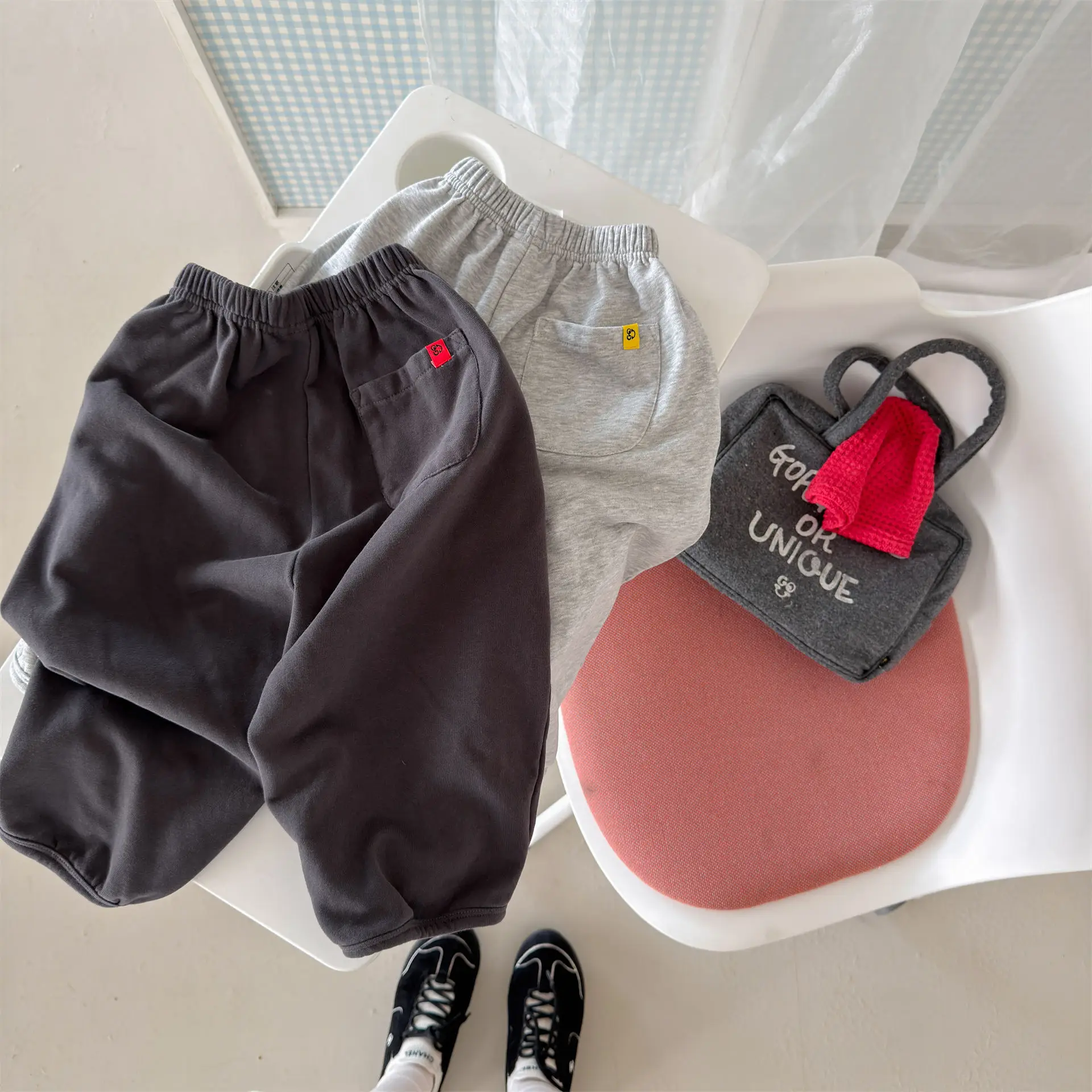 2026 Autumn Children Solid Patch Trousers Cotton Boys Sports Pants Retro Girls Harem Pants Fashion Sweatpants Kids Clothes