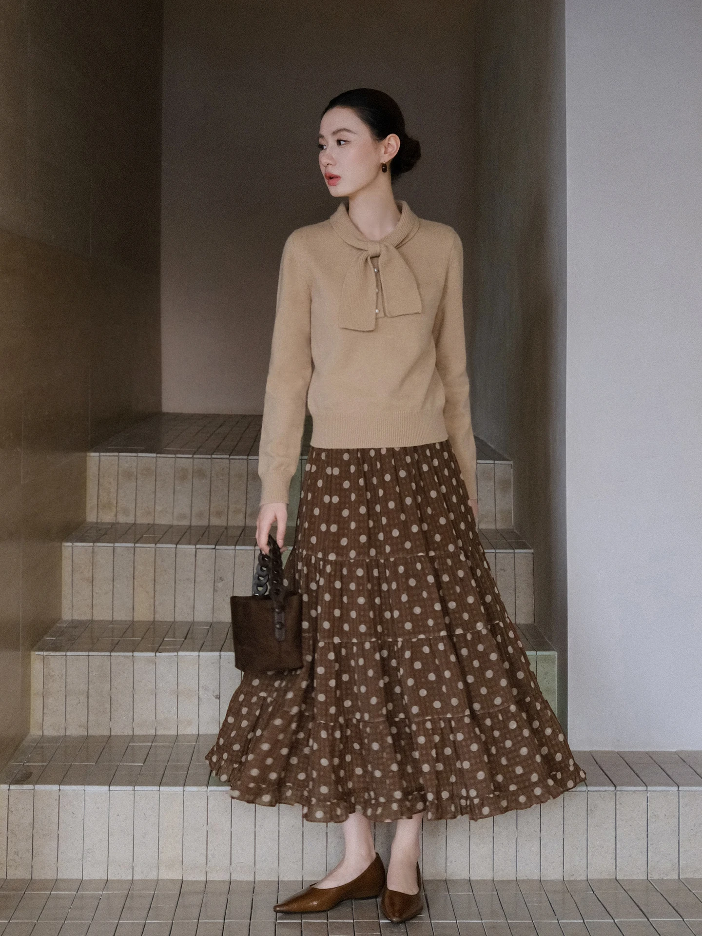 

Женская юбка XXNING в стиле ретро с принтом в горошек, из дерева и ткани, с высокой талией, приталенная, А-силуэт, весенняя новинка, для офиса и повседневной носки