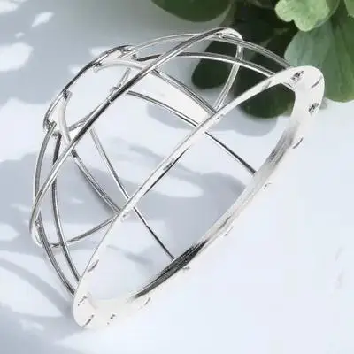

Smoke Cover 106-132mm Adjustable Smoke Bracket Iron Wire Mesh Protection Guard Cage Impact Resistant Fire