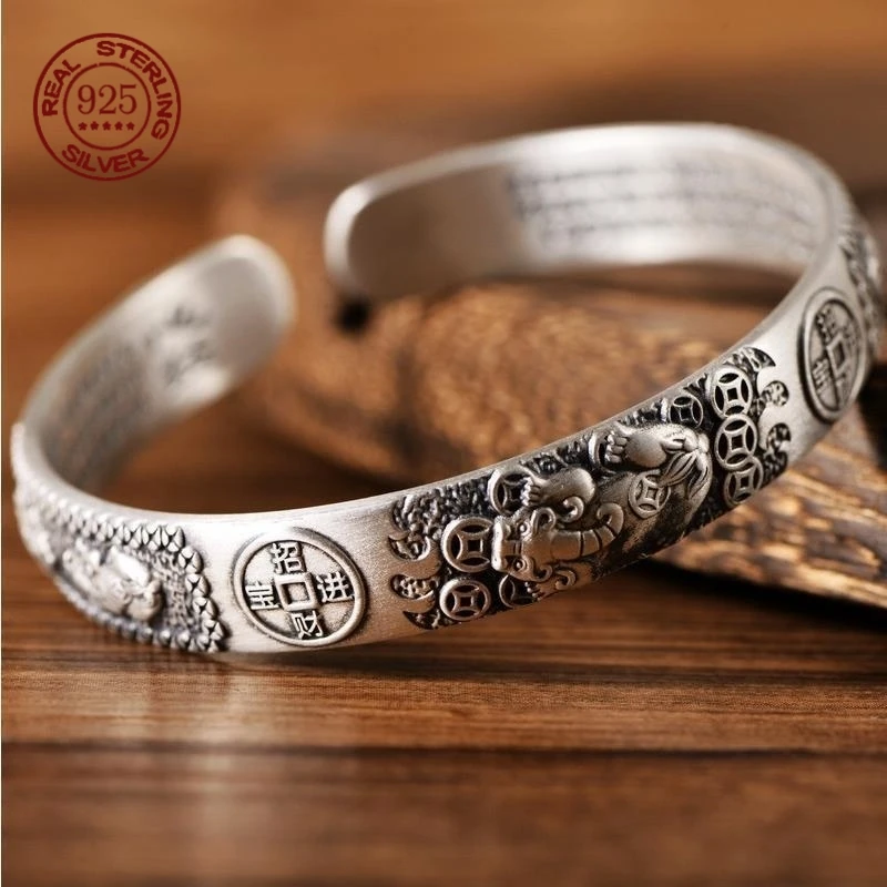 

S925 Pure Silver Trendy Distressed Lucky Toad-Shaped Bracelet With Personalized Buddhist Sutra Ethnic Style Exquisite Jewelry