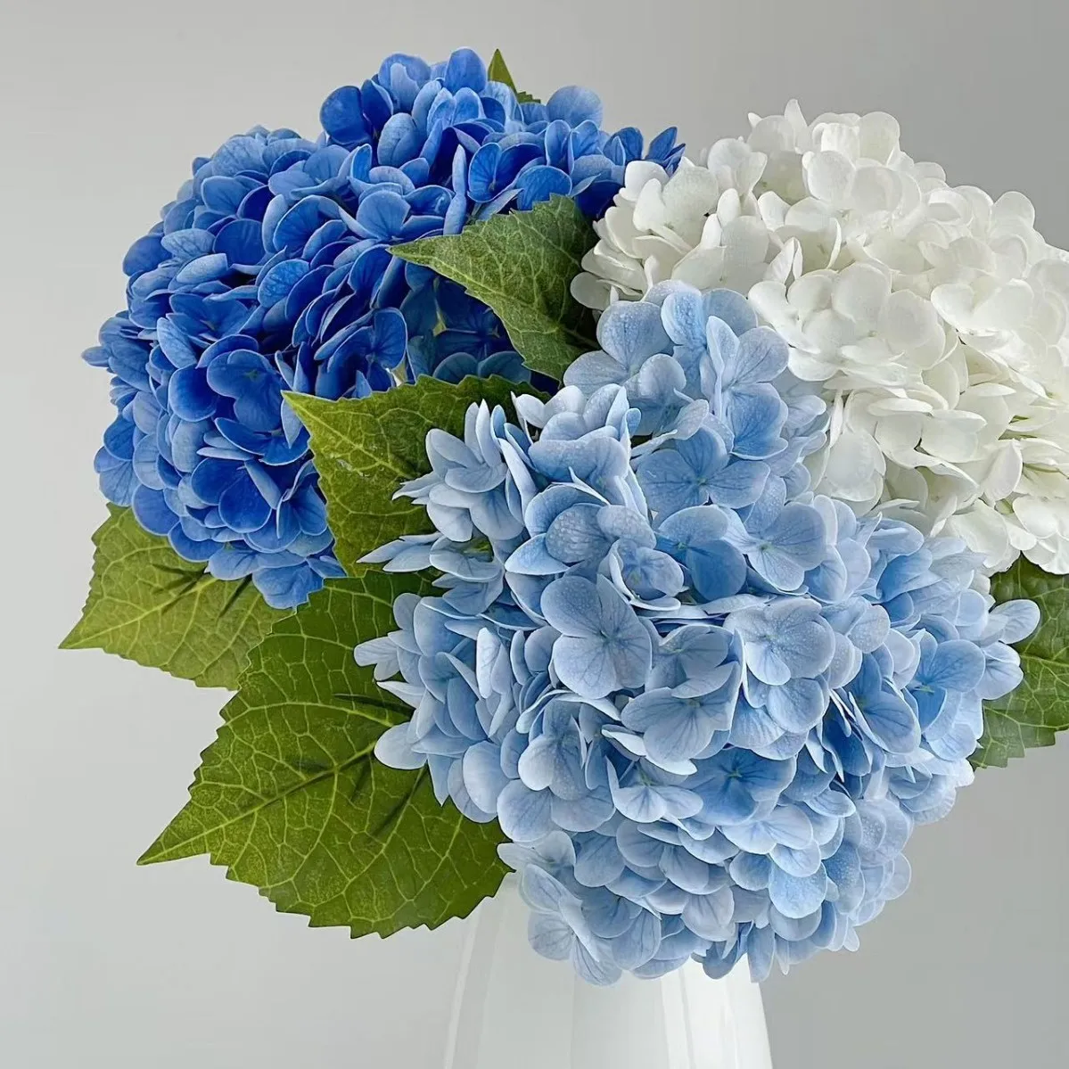 2PC Real Touch Artificial Hydrangea Flowers Latex Hydrangea Flower Large Hydrangea for Home Table Office Party Wedding Decoratio
