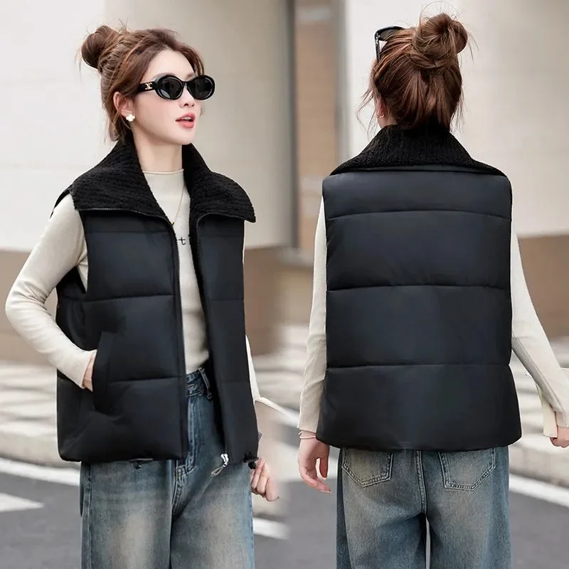 قصيرة بولي PU المتاح القطن سترة سترة المرأة خريف/شتاء 2025 جديد التلبيب أكمام معطف الكورية انفجار صدرية القمم الإناث