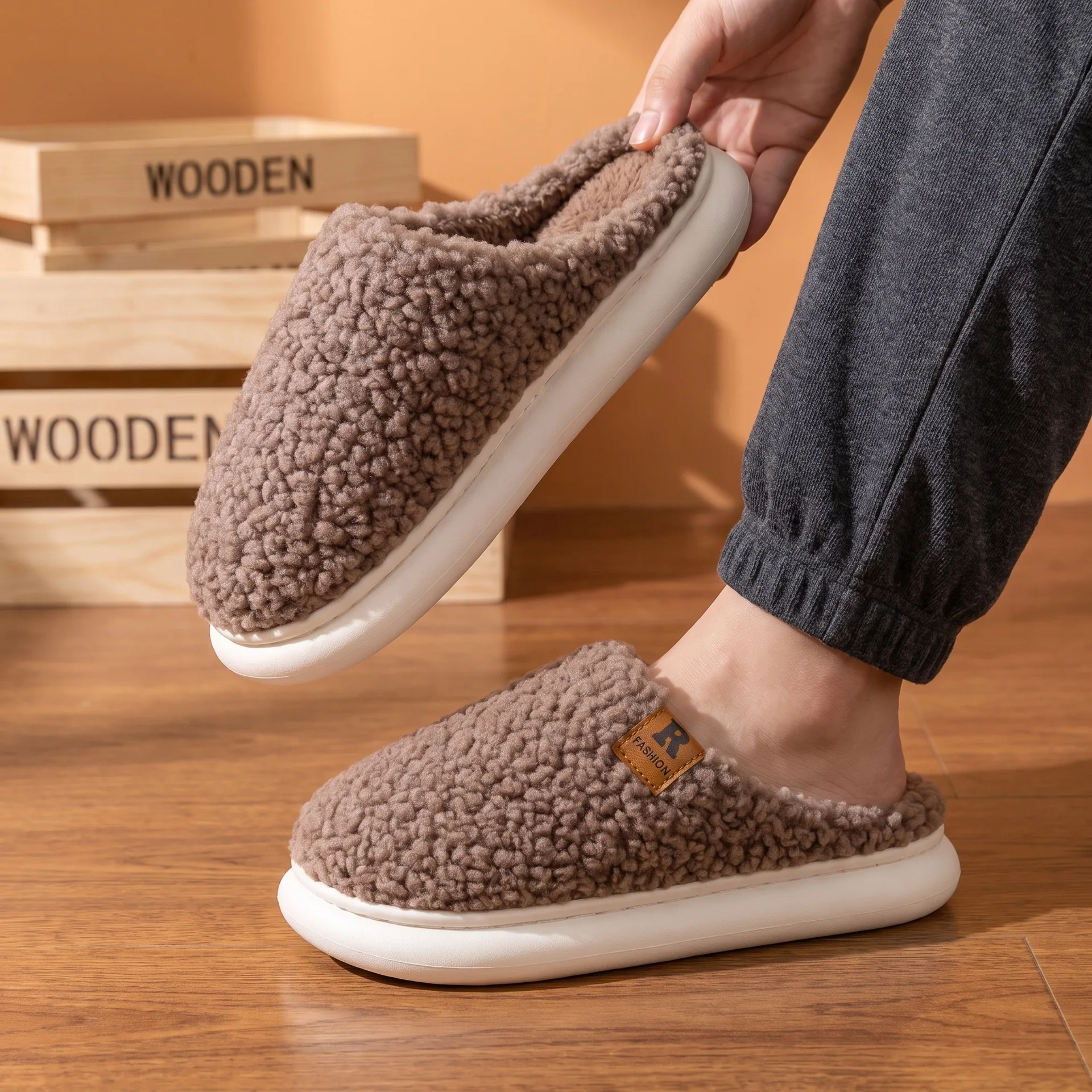 Men Fluffy House Couple Slippers Soft Curly Fleece Winter Warm Plush Slide Slippers Non Slip Thick Platform Indoor Bedroom Shoes