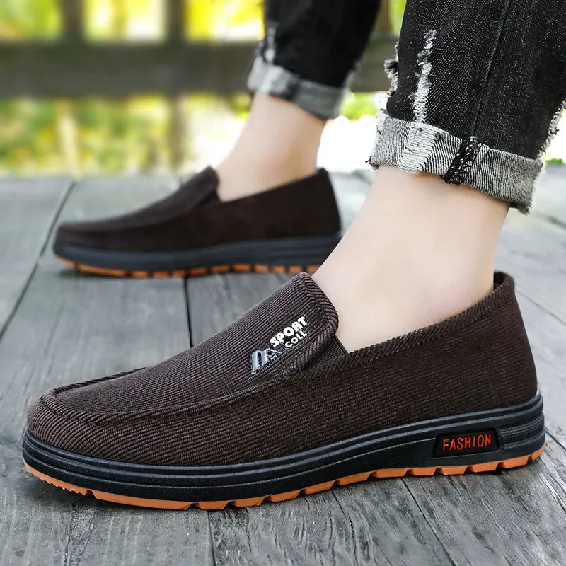 New Casual Shoes Retro Soft Soled Comfortable Anti Slip Sneakers Fashion Classic Elderly Lightweight Walking Shoes 2025