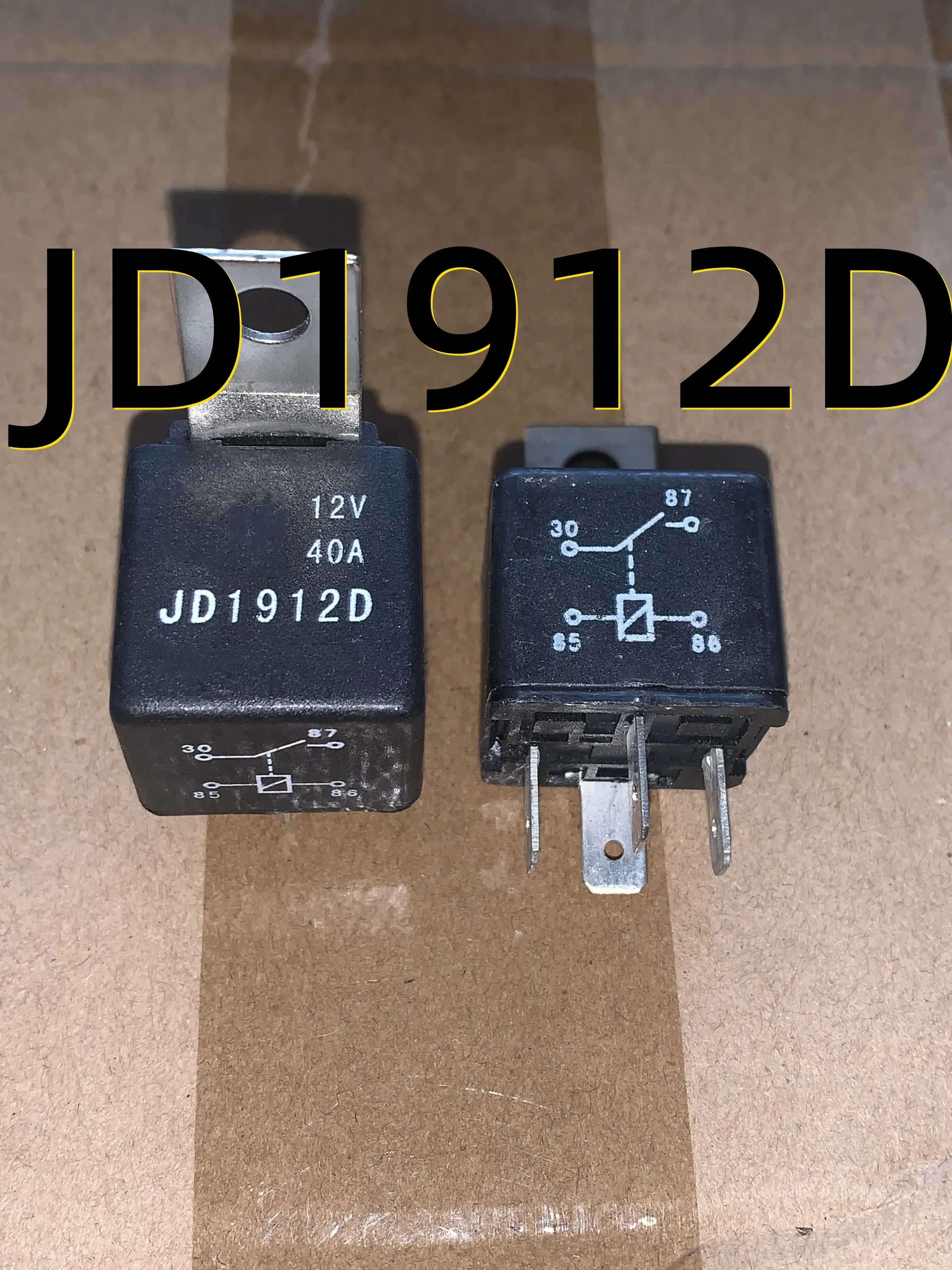 

JD1912D 08+ 12V40A